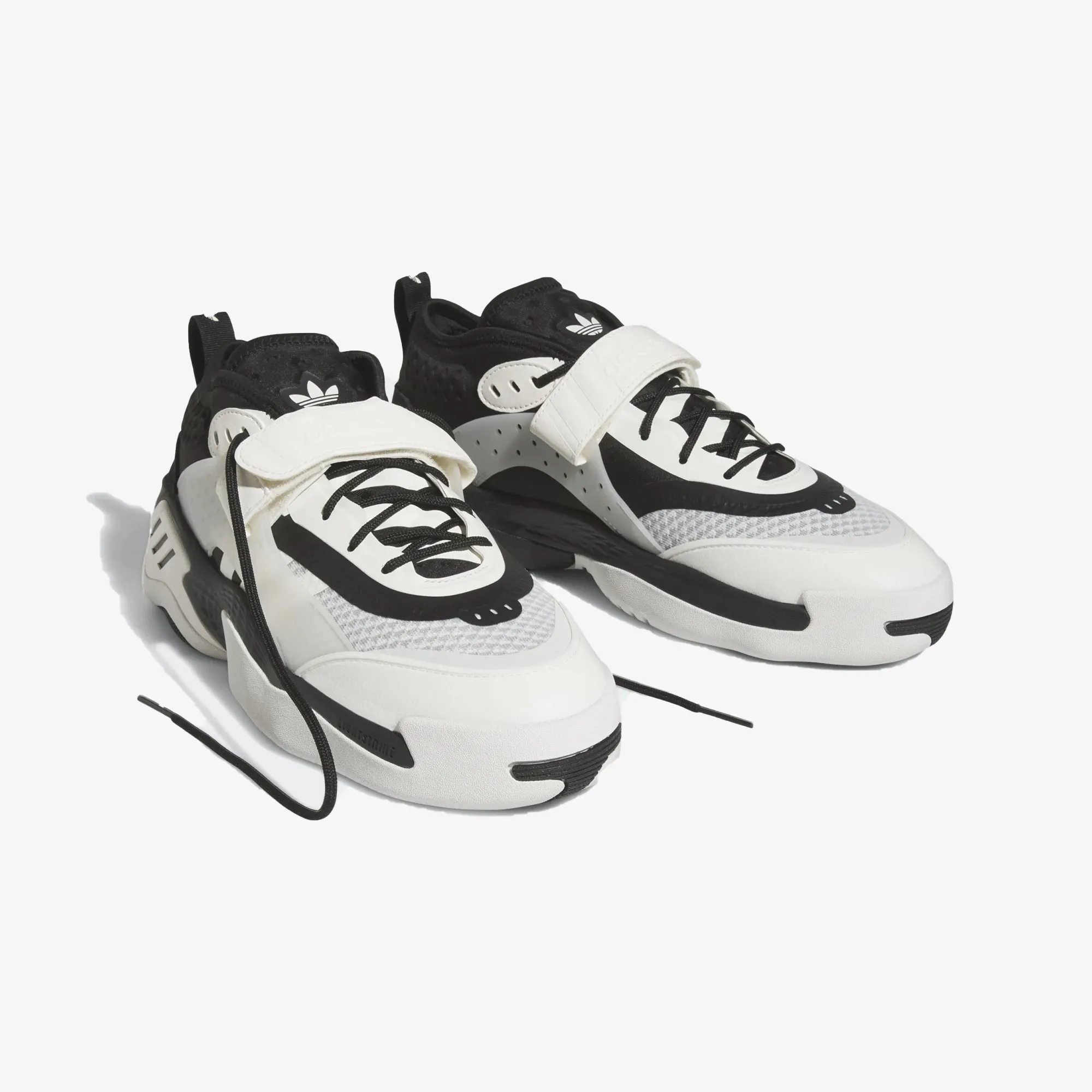 Core White Core Black Streetball III