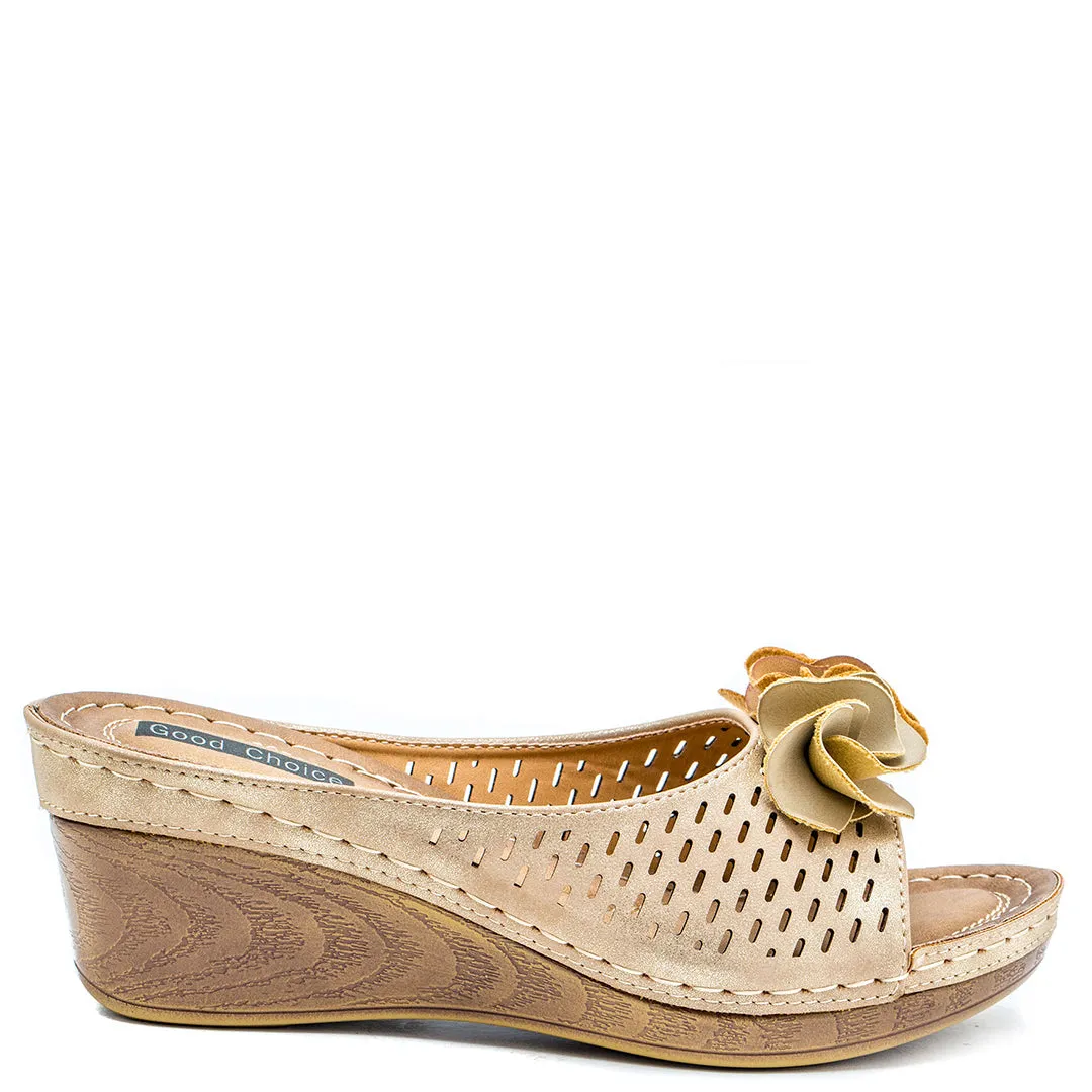 Juliet Gold Wedge Sandals