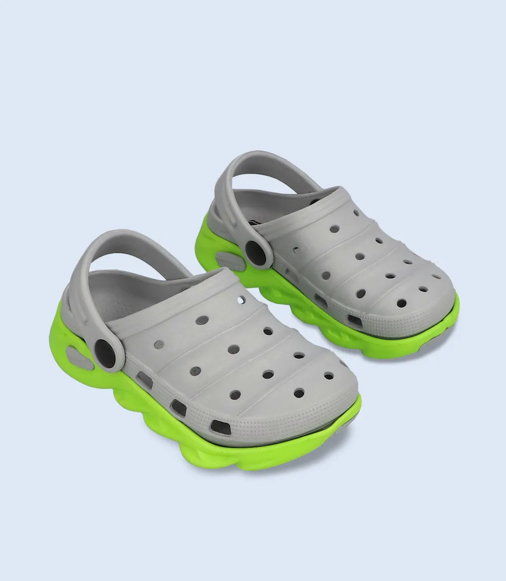 KG0040-GREY-Girls Casual Crocs - Kids' Grey Casual Crocs in KG0040 Design