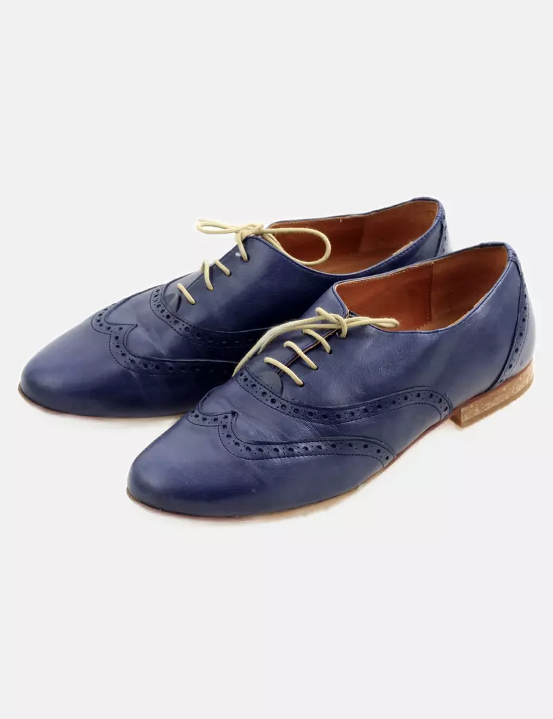 Luis Gonzalo Oxfords