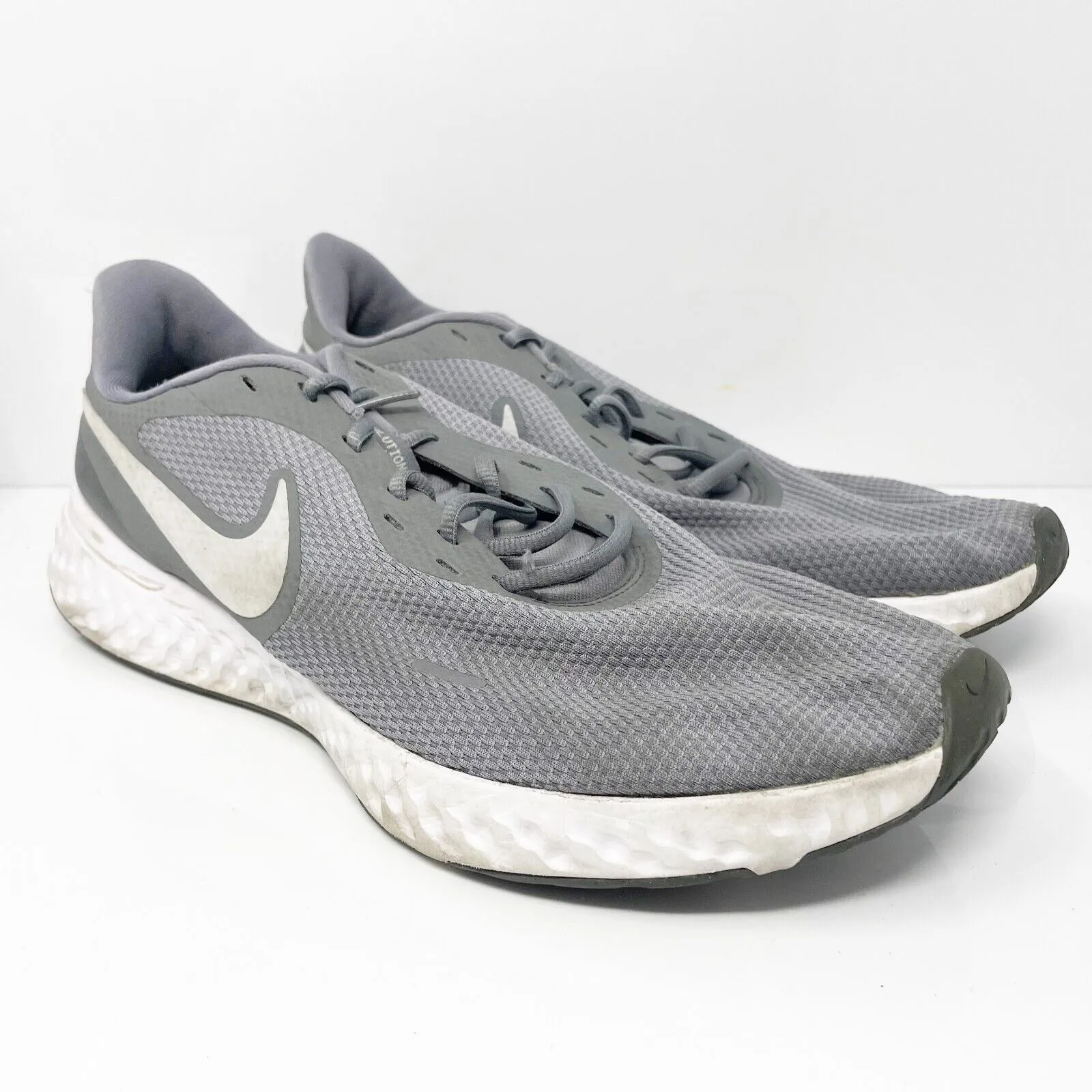 Nike Mens Revolution 5 BQ6714-002 Gray Running Shoes Sneakers Size 12.5 W